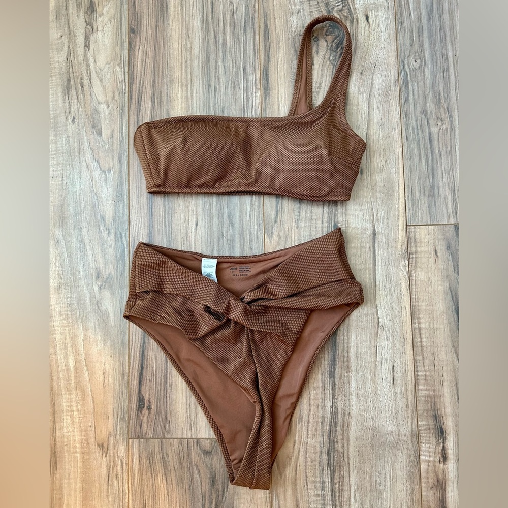 Aerie two piece shine swimsuit. Color horizon. Size small. High cut. Worn once.